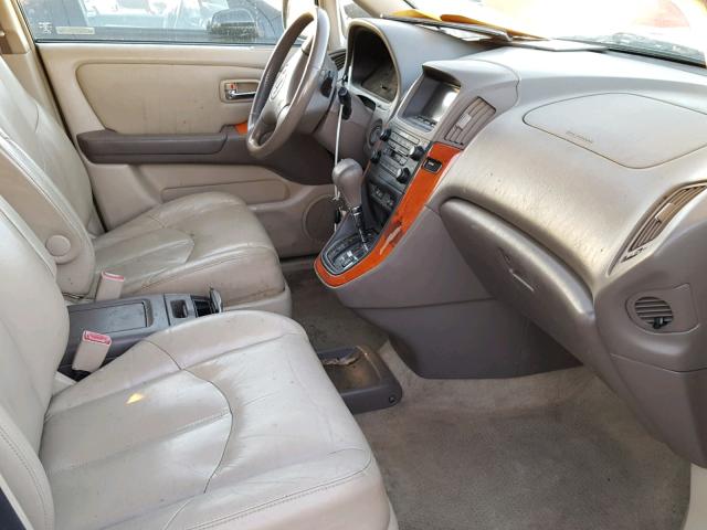 JTJHF10U510168399 - 2001 LEXUS RX 300 BEIGE photo 5