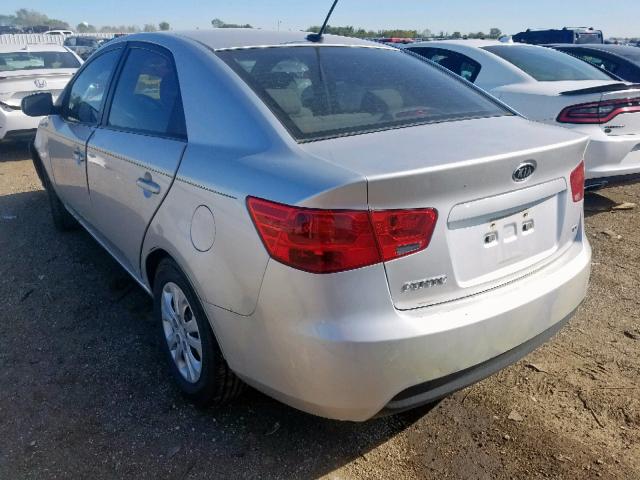 KNAFU4A21B5326673 - 2011 KIA FORTE EX SILVER photo 3