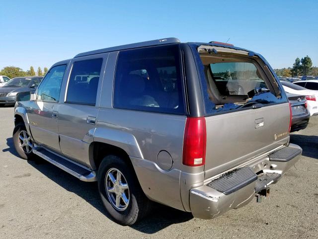 1GYEK13R2XR409021 - 1999 CADILLAC ESCALADE GOLD photo 3