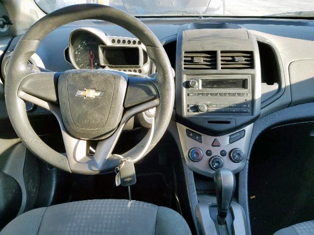 1G1JA5SH9C4123321 - 2012 CHEVROLET SONIC LS 白色 照片 9