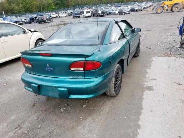 1G1JC1247V7320618 - 1997 CHEVROLET CAVALIER B GREEN photo 4