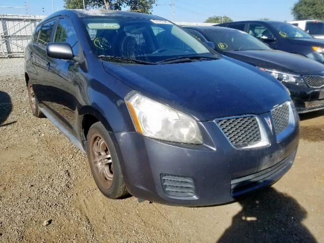 5Y2SP6E05AZ413951 - 2010 PONTIAC VIBE GRAY photo 1