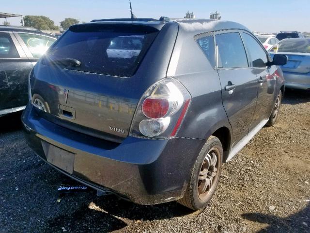 5Y2SP6E05AZ413951 - 2010 PONTIAC VIBE GRAY photo 4