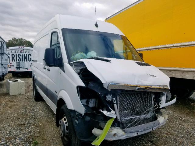 WDYPF0CC6A5468441 - 2010 FREIGHTLINER SPRINTER 3 WHITE photo 1