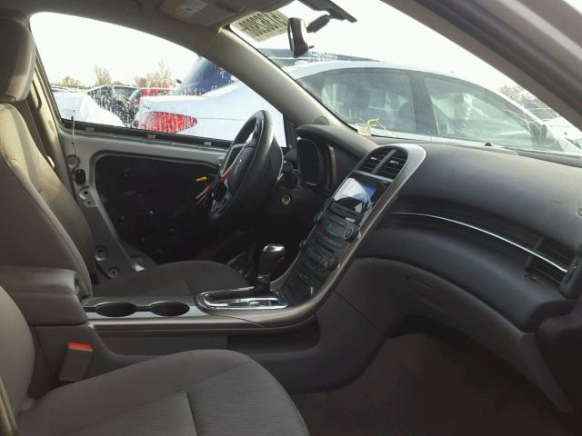 1G11B5SA2DF130990 - 2013 CHEVROLET MALIBU LS 银色 照片 5