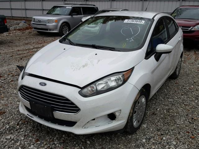 3FADP4AJ3FM149008 - 2015 FORD FIESTA S WHITE photo 2