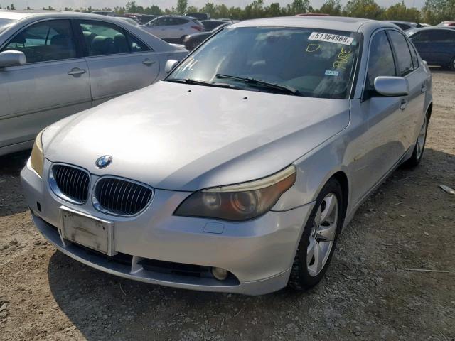 WBANE53526CK86711 - 2006 BMW 525 I SILVER photo 2