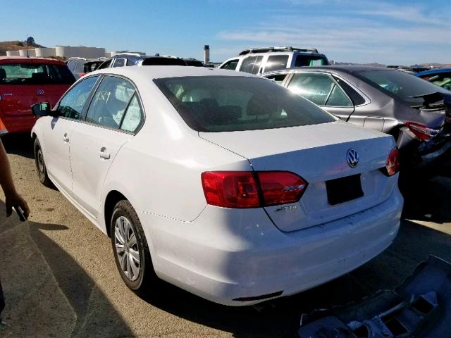 3VW1K7AJ4DM415482 - 2013 VOLKSWAGEN JETTA BASE Սպիտակ լուսանկար 3