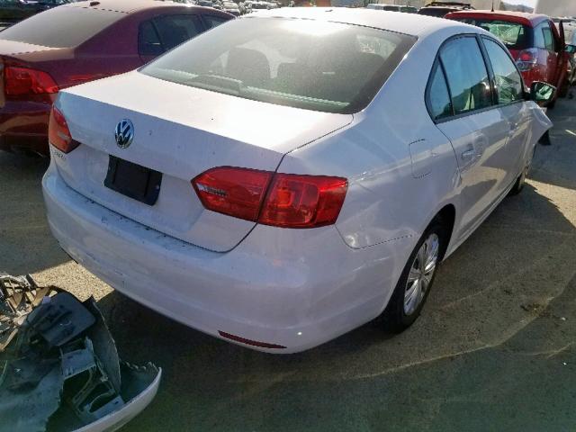 3VW1K7AJ4DM415482 - 2013 VOLKSWAGEN JETTA BASE Սպիտակ լուսանկար 4