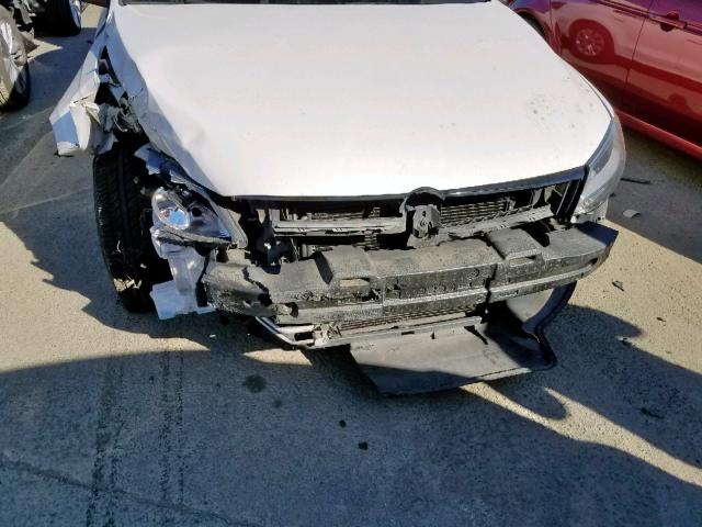 3VW1K7AJ4DM415482 - 2013 VOLKSWAGEN JETTA BASE Սպիտակ լուսանկար 9