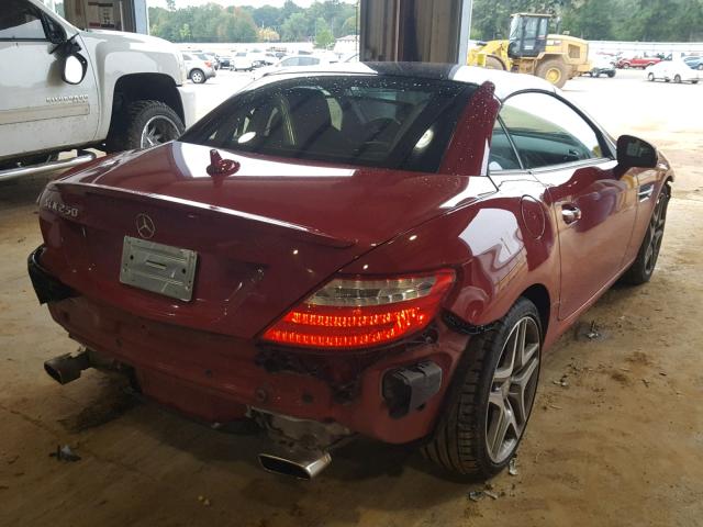 WDDPK4HAXEF088014 - 2014 MERCEDES-BENZ SLK 250 RED photo 4