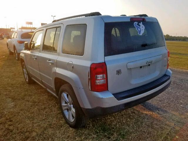 1J4NT1GA6BD122899 - 2011 JEEP PATRIOT SP SILVER photo 3