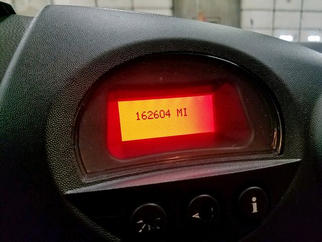 2G2WP522341363571 - 2004 PONTIAC GRAND PRIX GOLD photo 8