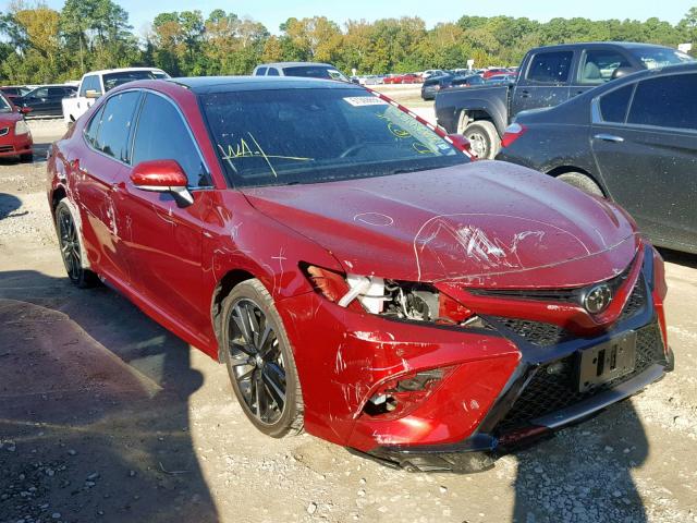 4T1BZ1HK0JU506475 - 2018 TOYOTA CAMRY XSE RED photo 1