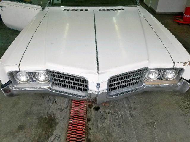 384679M382834 - 1969 OLDSMOBILE NINETY-EIG WHITE photo 7