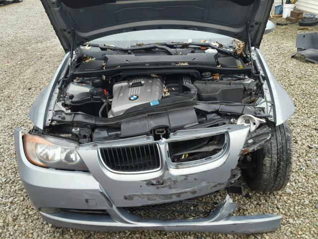 WBAVB17596NK36940 - 2006 BMW 325 I AUTO GRAY photo 7