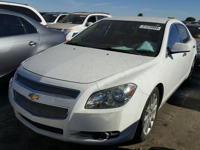 1G1ZE5E77BF266930 - 2011 CHEVROLET MALIBU LTZ 白色 照片 2