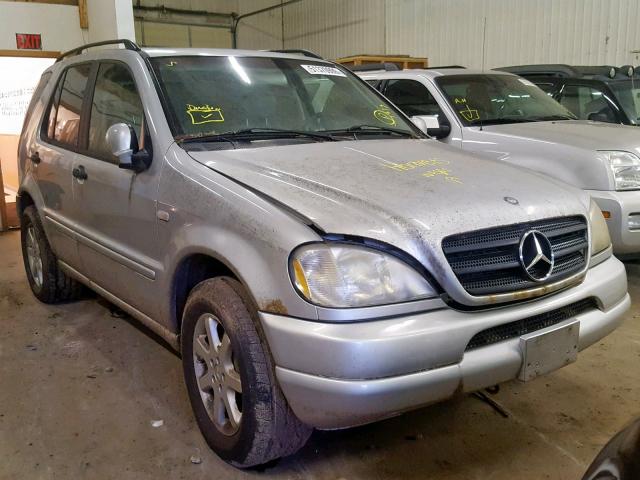 4JGAB72E0YA197754 - 2000 MERCEDES-BENZ ML 430 SILVER photo 1