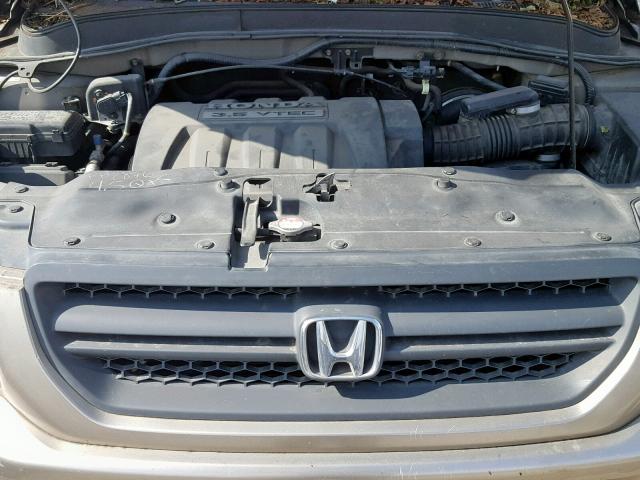 2HKYF18135H549111 - 2005 HONDA PILOT LX GOLD photo 7