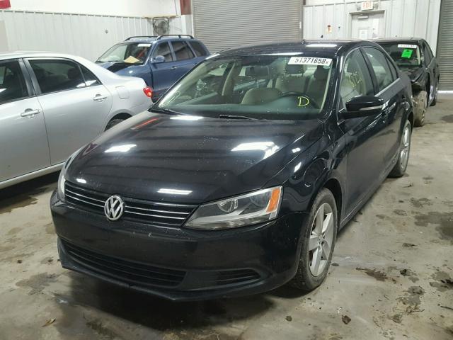 3VWLL7AJ4DM297973 - 2013 VOLKSWAGEN JETTA TDI BLACK photo 2