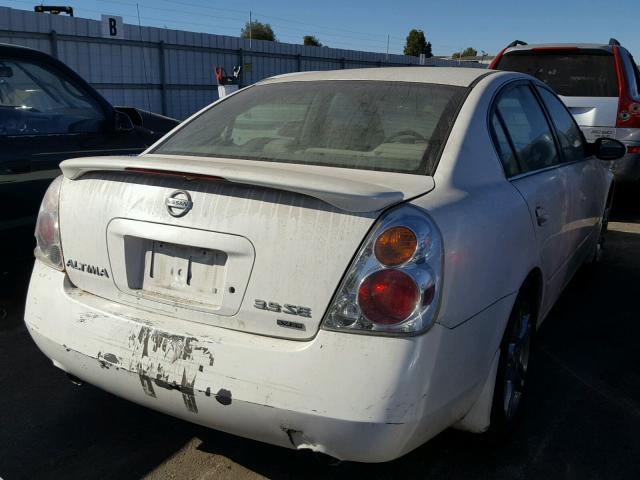 1N4BL11DX4C108739 - 2004 NISSAN ALTIMA SE WHITE photo 4