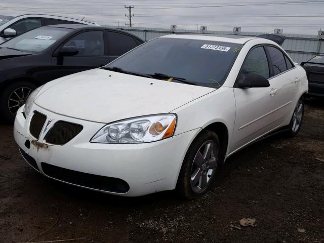 1G2ZH548454109630 - 2005 PONTIAC G6 GT WHITE photo 2