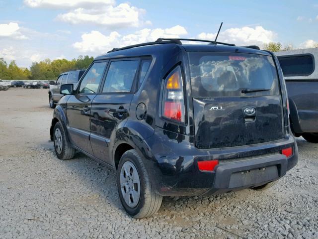 KNDJT2A18B7710885 - 2011 KIA SOUL BLACK photo 3