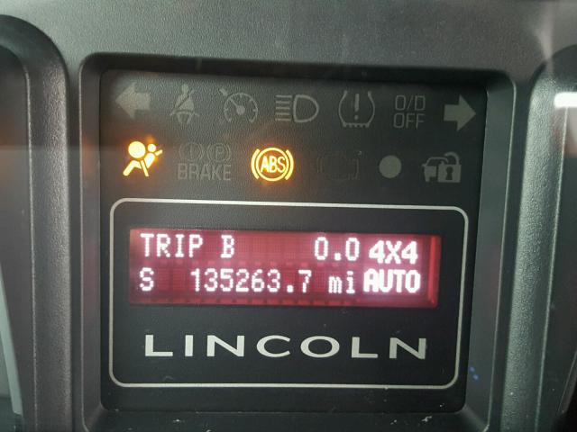 5LMFL28527LJ10689 - 2007 LINCOLN NAVIGATOR 紫色 照片 8