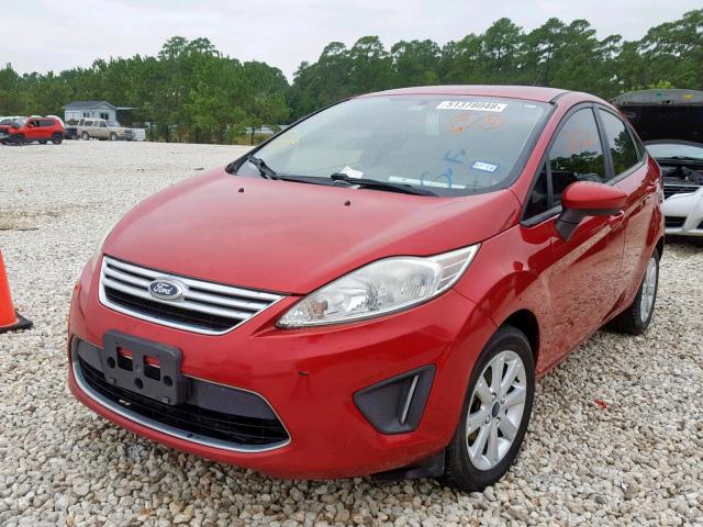 3FADP4BJ8CM173220 - 2012 FORD FIESTA SE RED photo 2