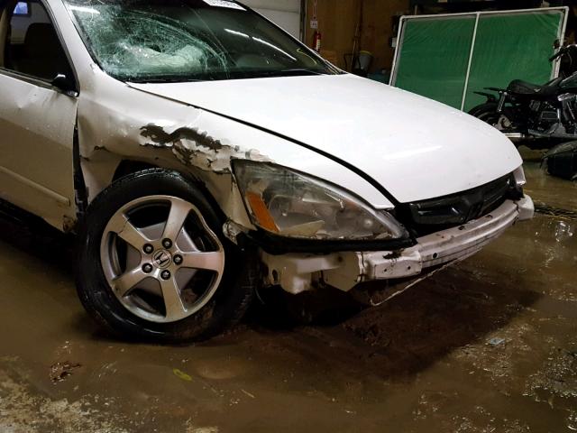 JHMCN36535C003627 - 2005 HONDA ACCORD HYB WHITE photo 9