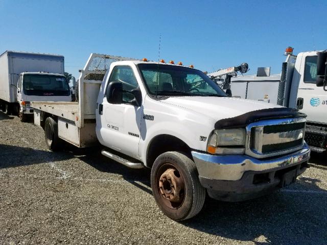 1FDAF56F52EC28556 - 2002 FORD F550 SUPER WHITE photo 1