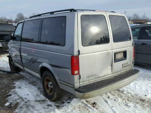 1GNDM19W0WB142694 - 1998 CHEVROLET ASTRO SILVER photo 3