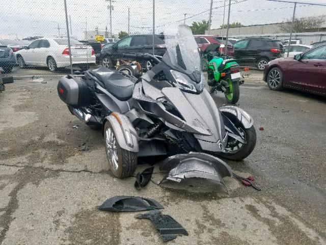 2BXNCBC19EV000791 - 2014 CAN-AM SPYDER ROA GRAY photo 1