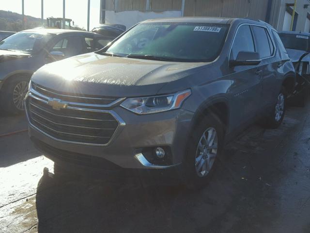 1GNERGKWXJJ213675 - 2018 CHEVROLET TRAVERSE L 灰色 照片 2
