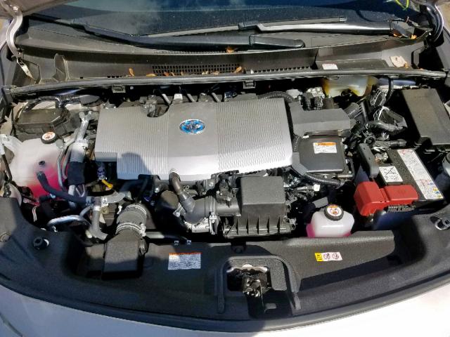 JTDKARFP3K3107947 - 2019 TOYOTA PRIUS PRIM 银色 照片 7