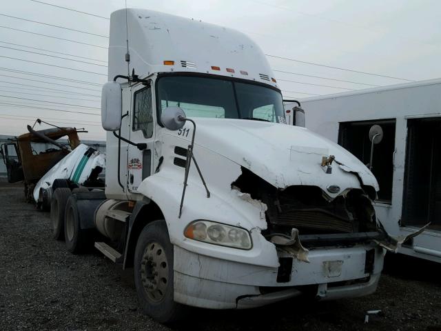 1M1AK06Y57N021919 - 2007 MACK 600 CXN600 WHITE photo 1