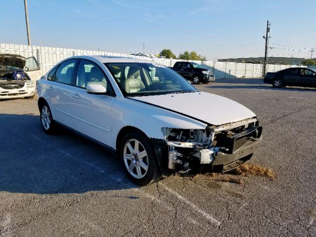 YV1MS390662202039 - 2006 VOLVO S40 2.4I WHITE photo 1