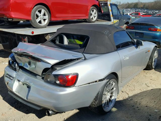 JHMAP11482T000822 - 2002 HONDA S2000 SILVER photo 4