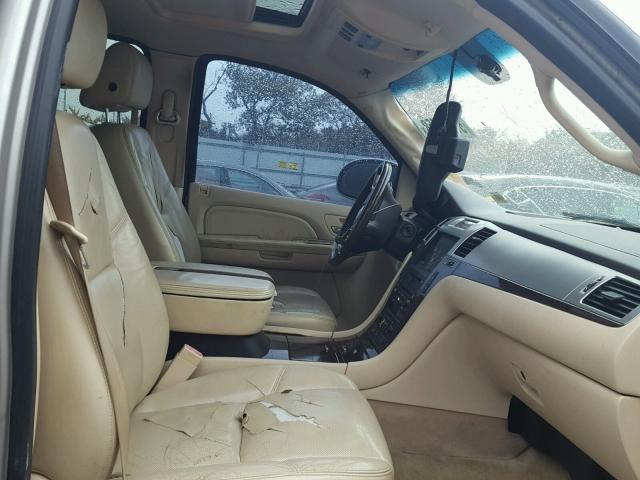1GYFK63807R157830 - 2007 CADILLAC ESCALADE L TAN photo 5