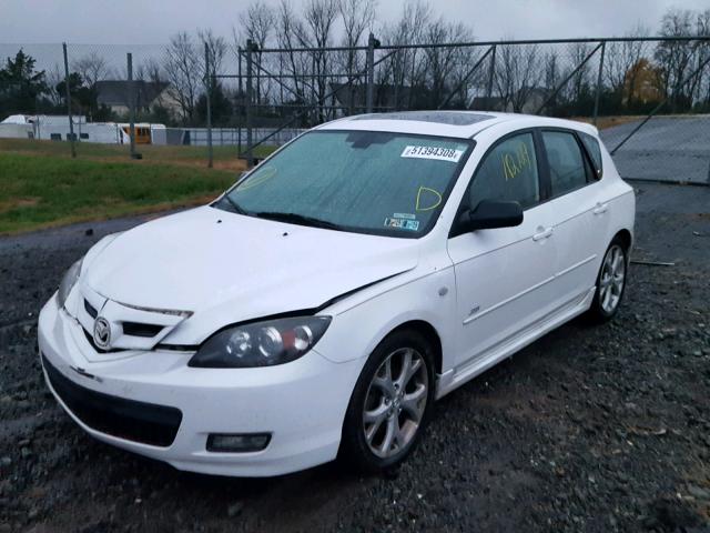 JM1BK344181857516 - 2008 MAZDA 3 HATCHBAC WHITE photo 2