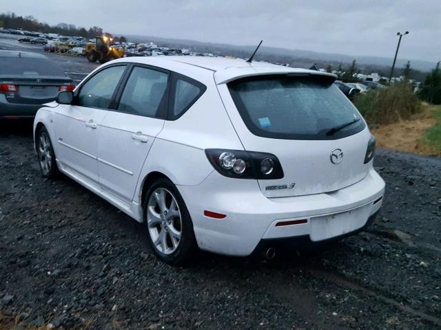 JM1BK344181857516 - 2008 MAZDA 3 HATCHBAC WHITE photo 3