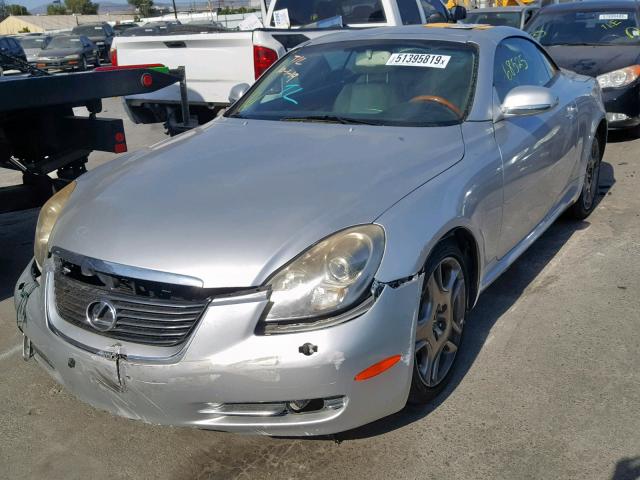 JTHFN48Y169000251 - 2006 LEXUS SC 430 SILVER photo 2