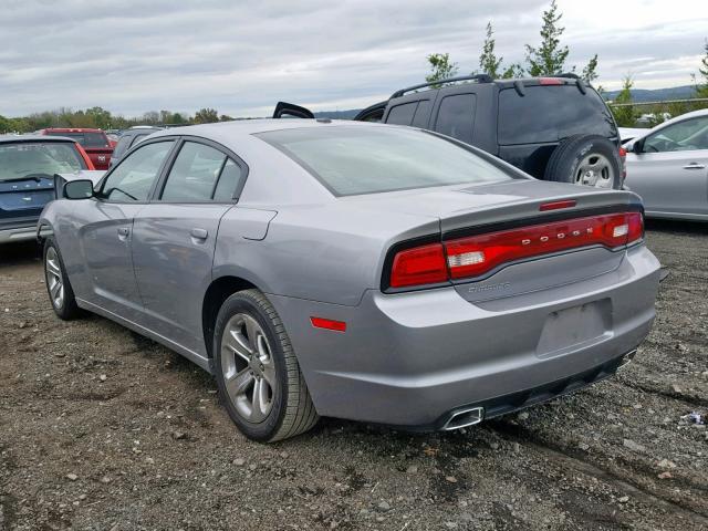 2B3CL3CG3BH520515 - 2011 DODGE CHARGER SILVER photo 3