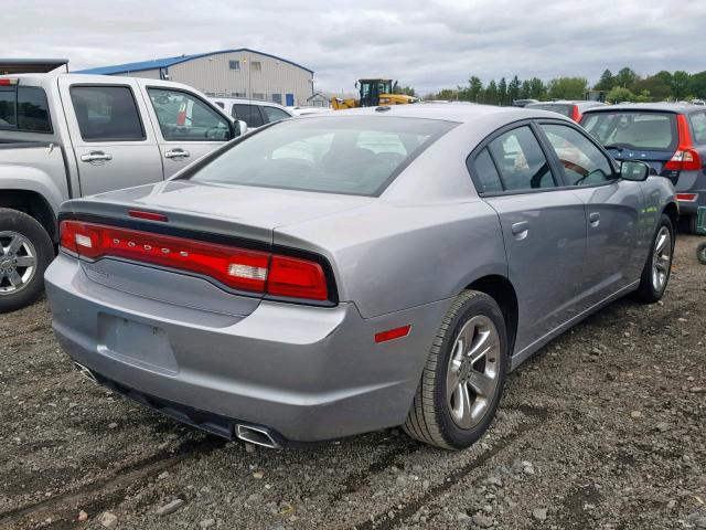 2B3CL3CG3BH520515 - 2011 DODGE CHARGER SILVER photo 4