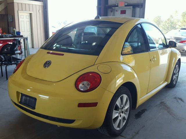 3VWPW31C28M519564 - 2008 VOLKSWAGEN NEW BEETLE 黄色 照片 4