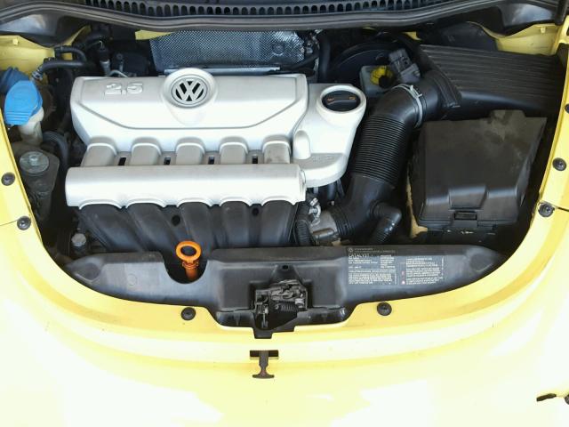 3VWPW31C28M519564 - 2008 VOLKSWAGEN NEW BEETLE 黄色 照片 7