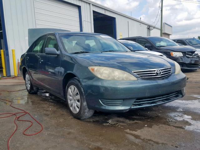 4T1BE30K35U055180 - 2005 TOYOTA CAMRY LE GREEN photo 1
