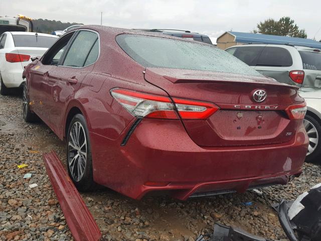 4T1B11HK8JU661153 - 2018 TOYOTA CAMRY L RED photo 3