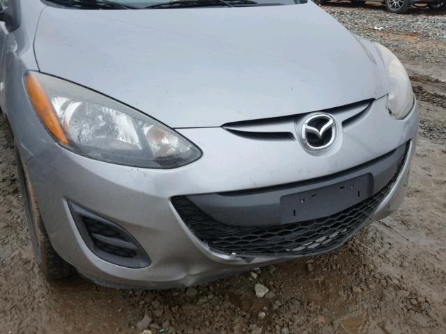 JM1DE1KY7E0172710 - 2014 MAZDA MAZDA2 SPO GRAY photo 9