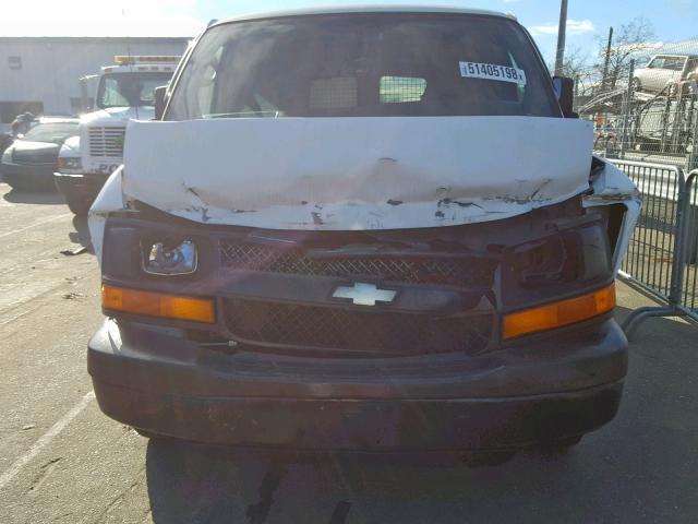 1GCFG15X471239198 - 2007 CHEVROLET EXPRESS G1 WHITE photo 7